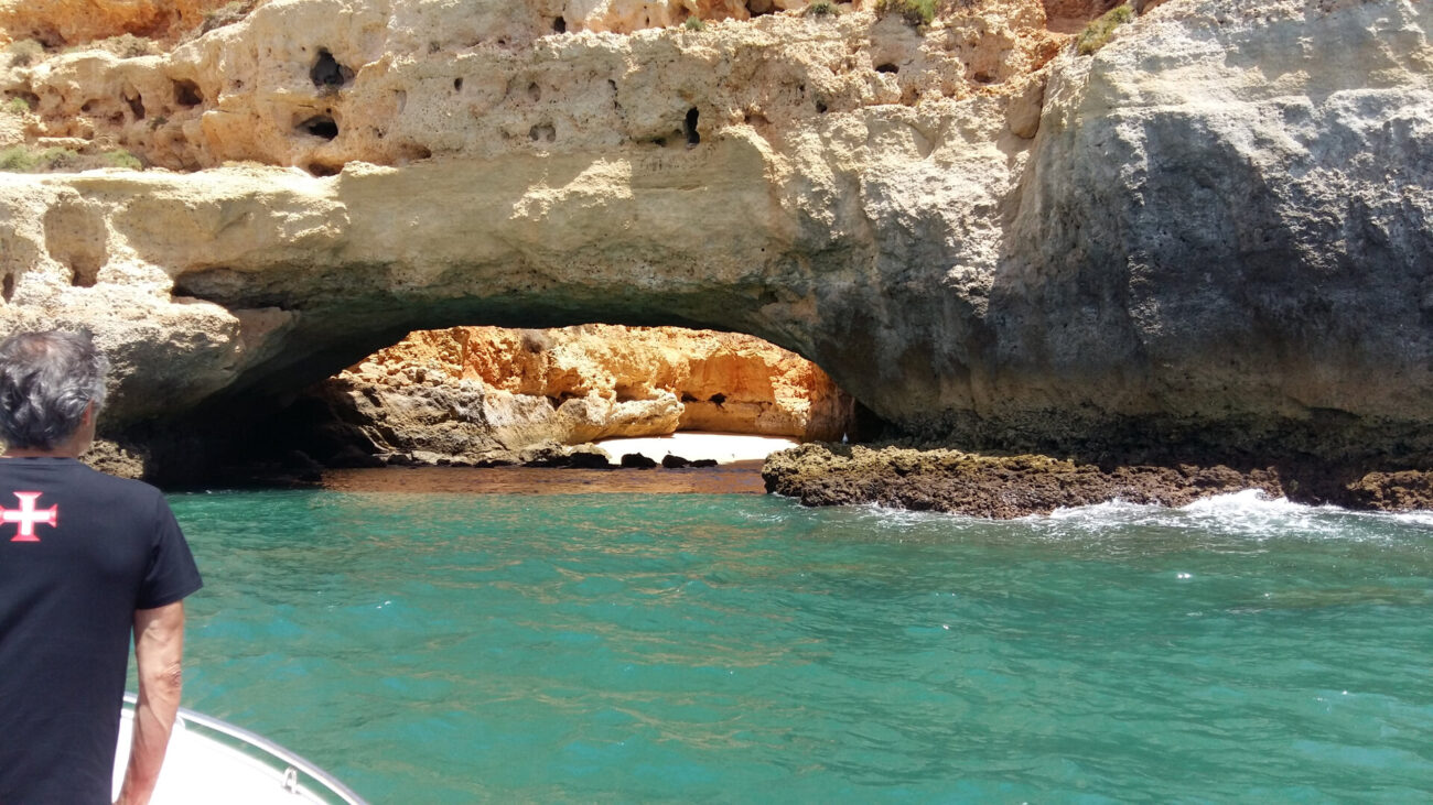 5bc4642285285625730600