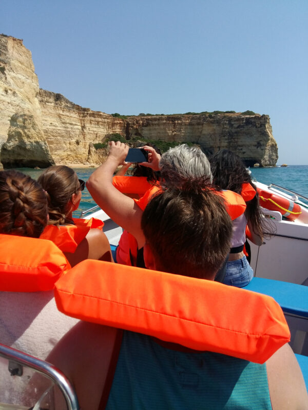 5bc4642824758387571456